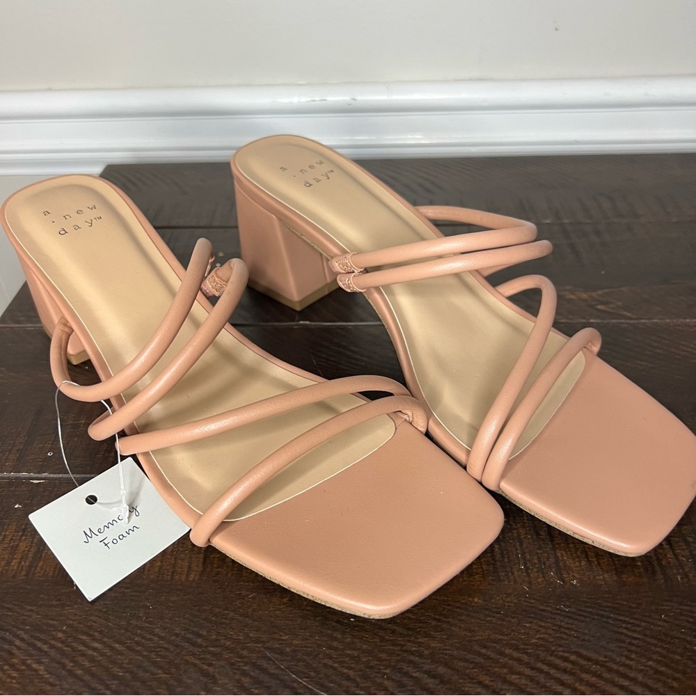 A New Day Womens Blakely Nude pink Open Toe Slip-On Strappy Sandals Sz 8.5